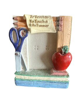 Teacher-Inspired Photo Frame "To Teach Is To Touch A Life Forever" Figi Graphics